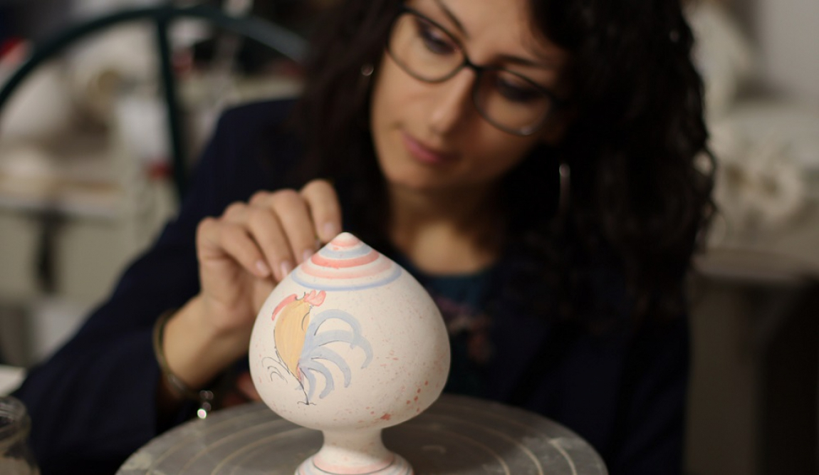 ARTE IN CORTE, ARTIGIANATO A REGOLA D'ARTE. NEL CENTRO DI CONVERSANO IL PROGETTO DELL'ARTISTA MARYLIN CERRI