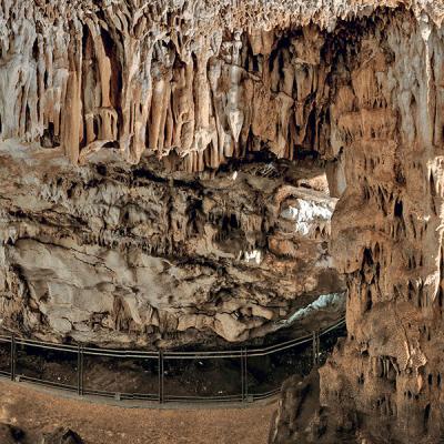 Grotte Di Curtomartino1