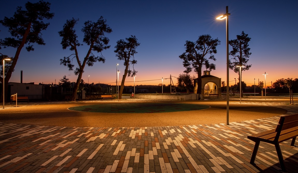 IL PROGETTO DI SISTEMAZIONE ED ARREDO DEL PIAZZALE EX LARGO CRISTO A POLIGNANO