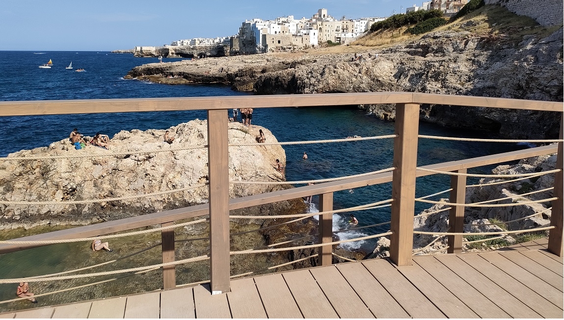 LA RIQUALIFICAZIONE DELL'AREA DI CALA GROTTONE